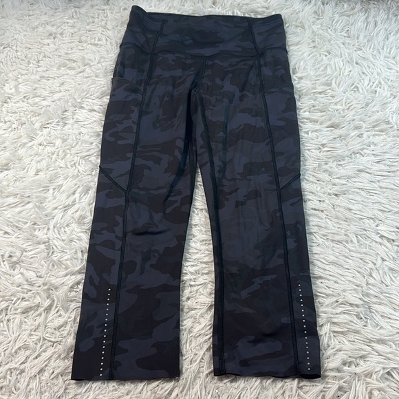 Lululemon Fast and Free Crop II 19" *Nulux Incognito Camo Multi Grey - Picture 1 of 6